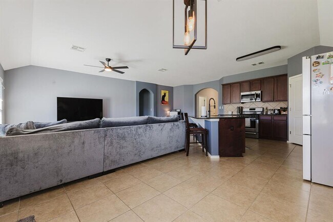 Building Photo - 2292 Intrepid Dr