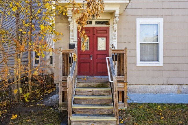 Building Photo - 74 Dartmouth St