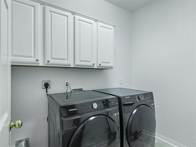 Building Photo - 2605 Royal Troon Dr