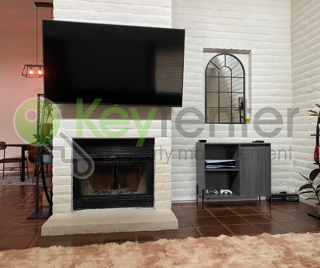 Primary Photo - 2692 Bradford Way