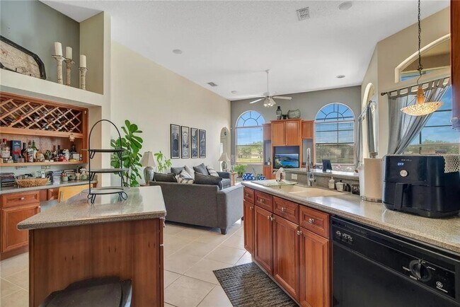 Building Photo - 14113 Sierra Vista Dr