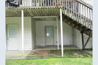 Building Photo - BEAUTIFUL 2 BED/ 2 BATH CONDO Coming Soon!!!