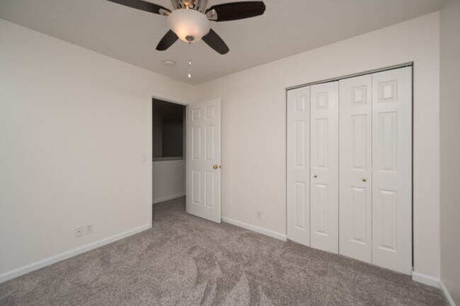 Building Photo - **BE THE LUCKY ONE TO LIVE IN THIS UPDATED NASHVILLE/ BELLEVUE HOME**