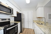Building Photo - 11185 Harrowfield Rd