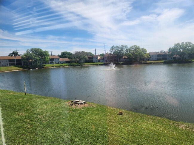 Building Photo - 3838 Staysail Ln