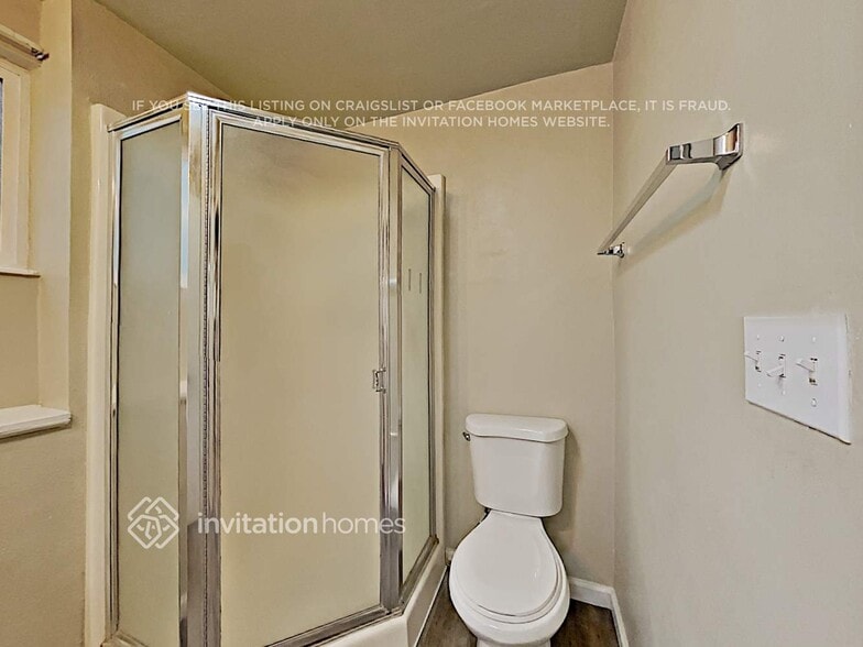 Building Photo - 30101 27th Ave S