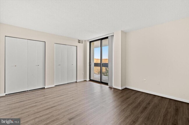 Building Photo - 5300 Holmes Run Pkwy
