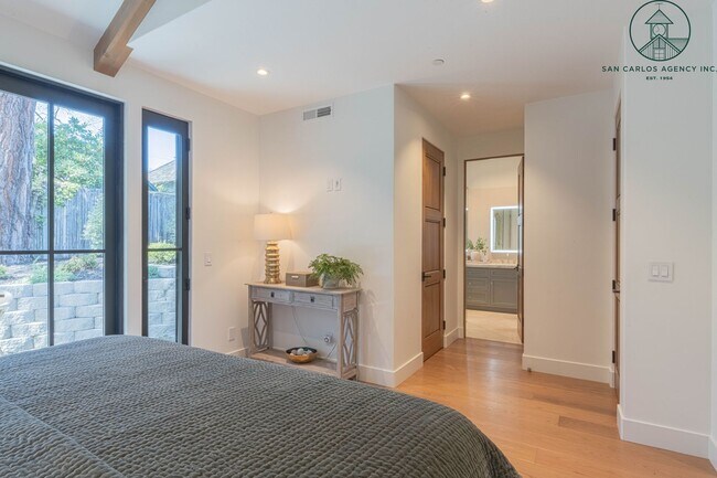 Building Photo - Newly Built Three Bedroom Carmel-by-the-Sea Rental Opportunity