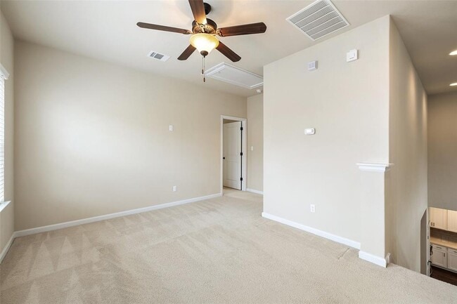 Building Photo - 14920 Cabrillo Way
