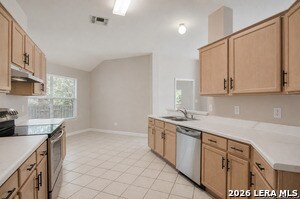 Building Photo - 1136 Berry Creek Dr
