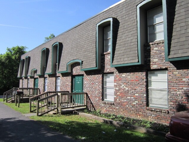 Primary Photo - Smithwood Apartments