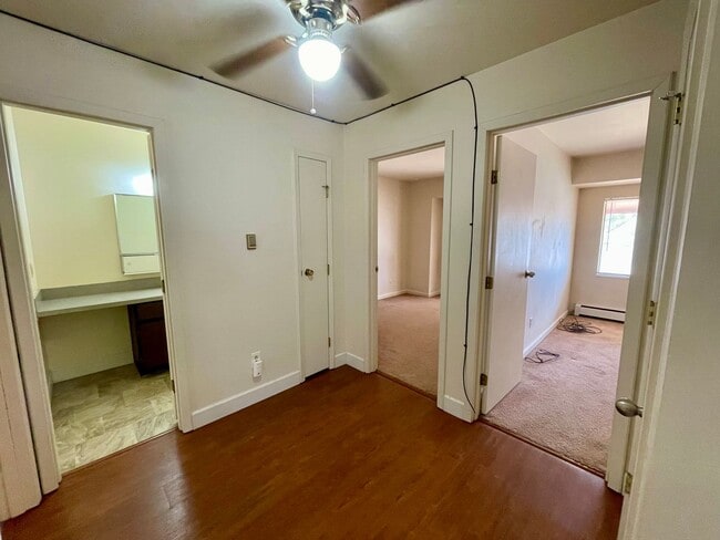 Building Photo - Beautiful Two-story, 3 Bed, 1.5 Bath Condo 1/2 Mile from CSU!