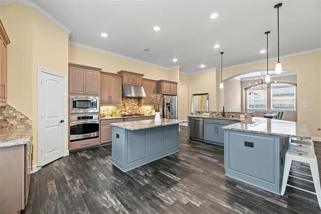Building Photo - 28706 Hemlock Red Ct