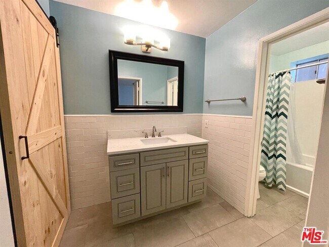 Building Photo - 5651 Windsor Way