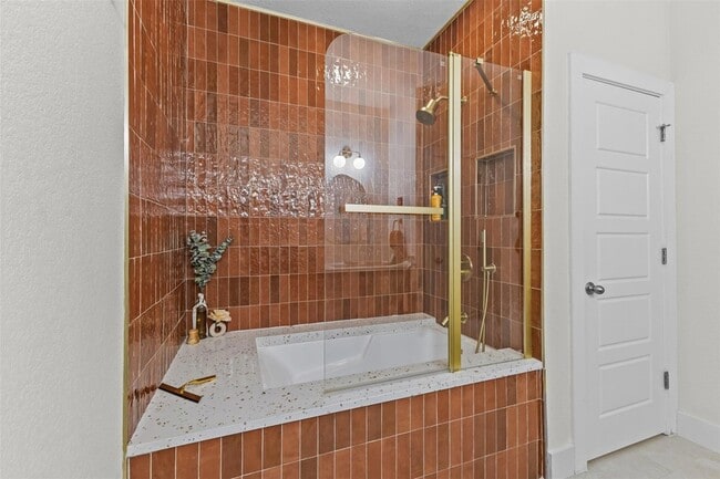 Building Photo - 317 Bridgeford Dr