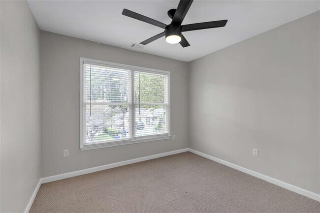 Building Photo - 1948 Detroit Ave NW