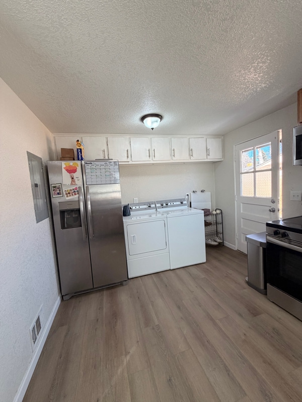 Building Photo - 8727-8729 W 63rd Pl