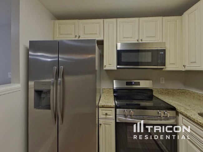 Building Photo - 8717 Timbercrest Cir