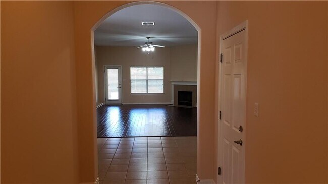 Building Photo - 1505 Harvest Bend Ln