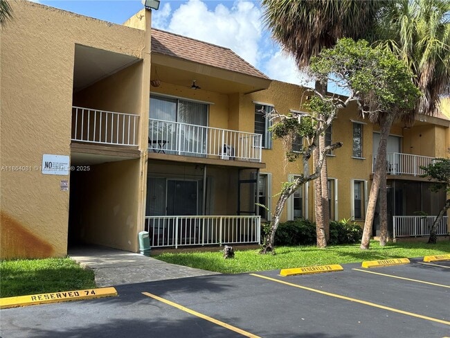 Primary Photo - 13700 SW 62nd St