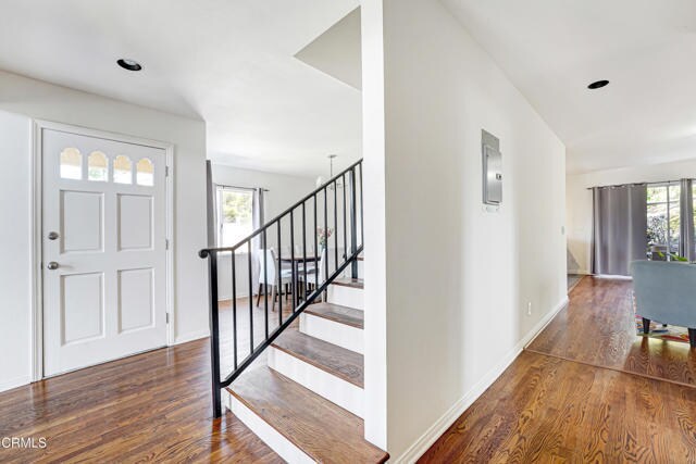 Building Photo - 2779 Fyler Pl