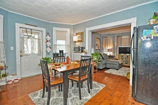 Building Photo - 25 Saunders St