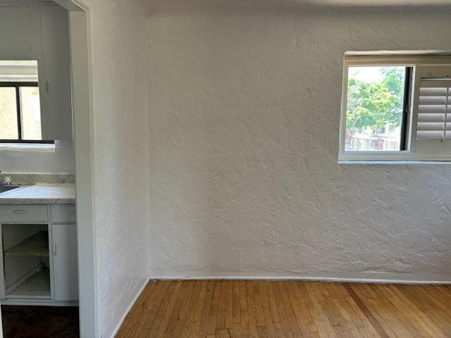 Building Photo - 412 N 6th St