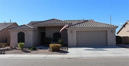 Building Photo - 11242 S Sally Dr