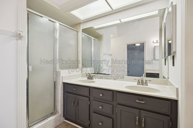 Building Photo - 4063 Mizner Ct