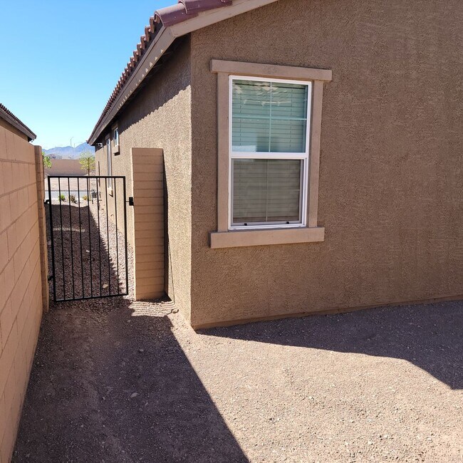 Building Photo - Brand New 3 Bedroom Home - Be the First to...