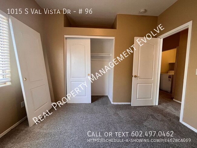 Building Photo - Pretty 2-Bed Mesa Townhome