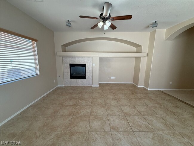 Building Photo - 4429 Rockaway Beach St