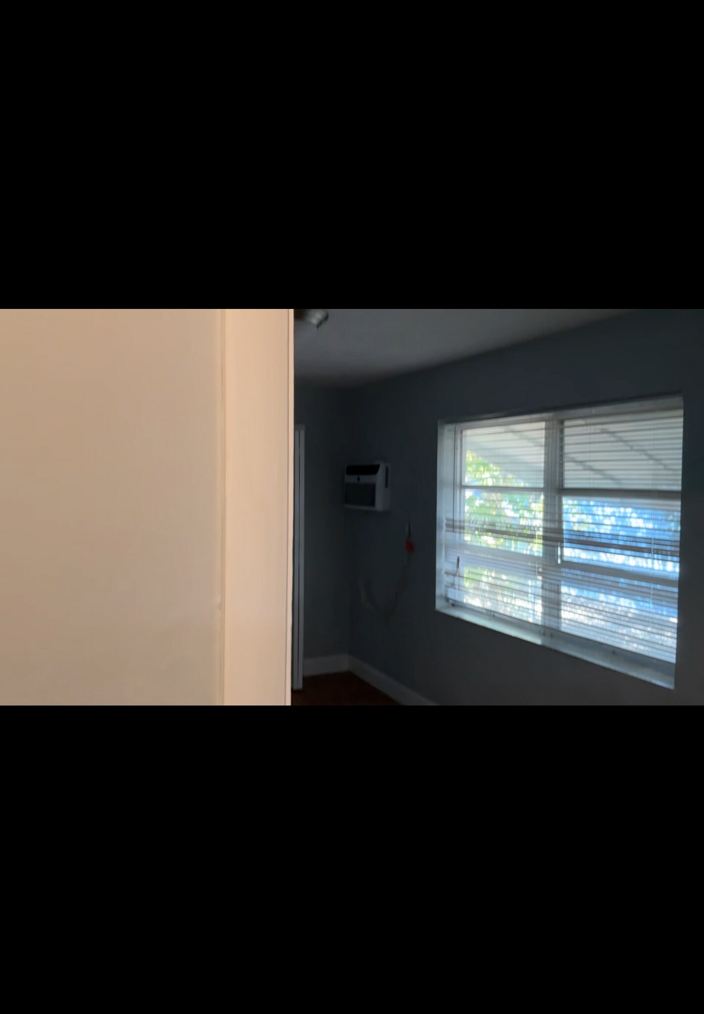 Building Photo - 217 SW 4th Ave