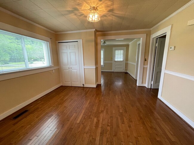Building Photo - Cozy 2/1 House in Shannon $1,195