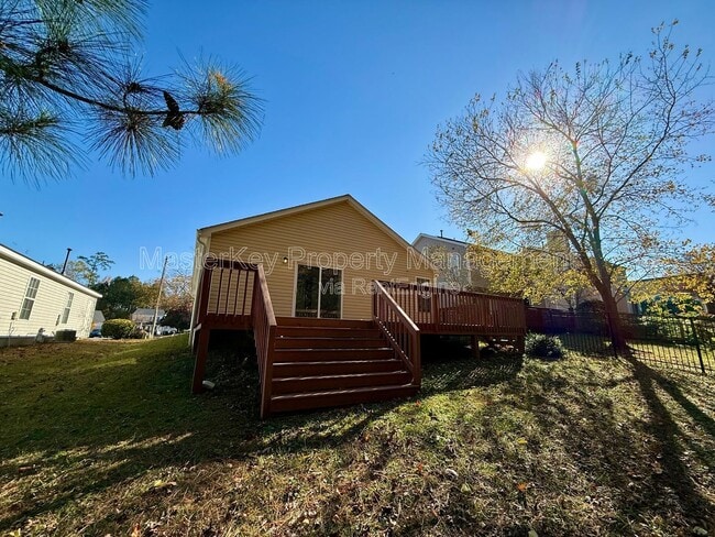 Building Photo - 132 Evening Star Dr