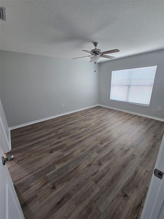 Building Photo - 4703 SW 85th Pl