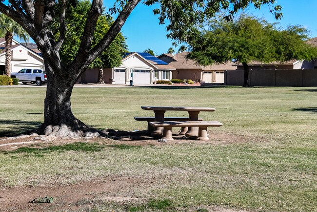 Building Photo - 24226 N 40th Ln