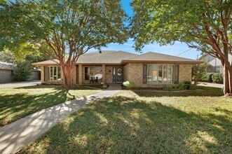 Building Photo - 4209 Capilla St