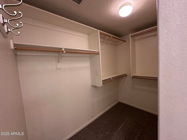 Building Photo - 13818 N Saguaro Blvd