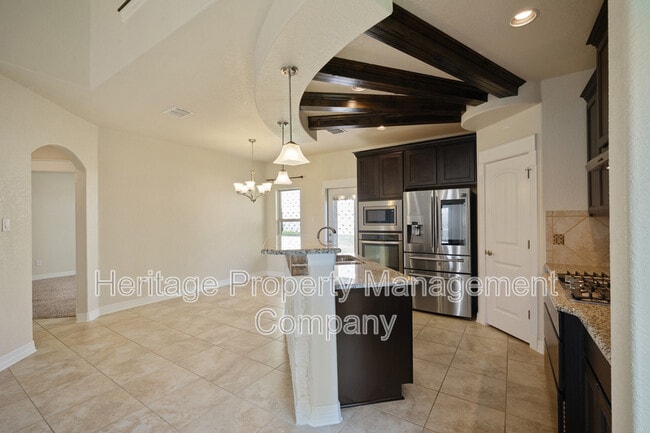 Building Photo - 18814 Edwards Edge