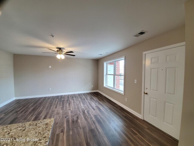 Building Photo - 3500 College Dr