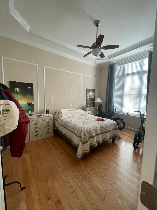 Building Photo - Pointe East at Harbor Walk Ocean View Condo