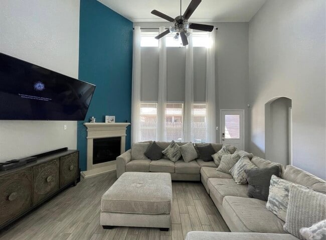Building Photo - 11647 Abby Ridge Way