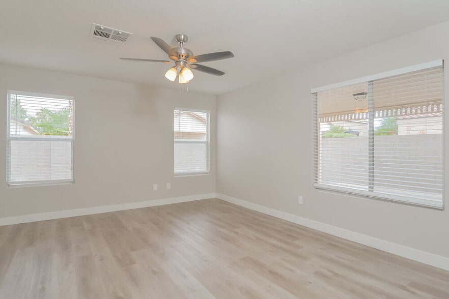 Building Photo - 705 Orchid Tree Ln