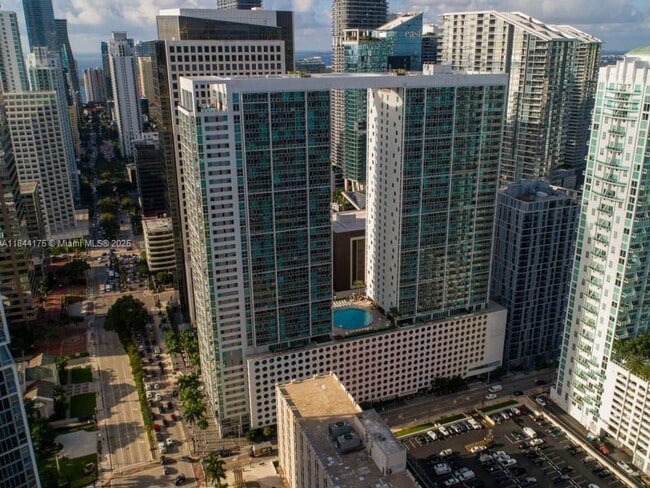 Building Photo - 55 SE 6th St