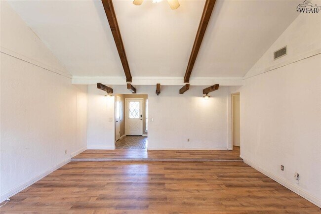 Building Photo - 4614 Spring Shadow Dr