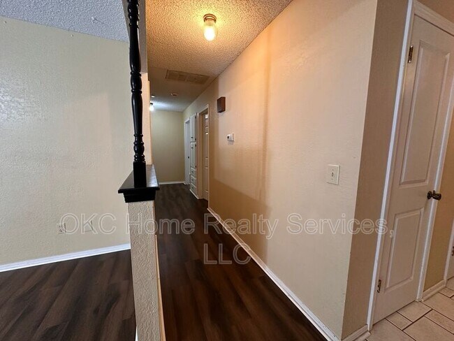 Building Photo - 3110 N Wheeler Cir