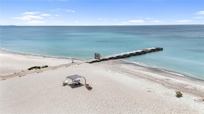 Building Photo - 2301 Gulf of Mexico Dr