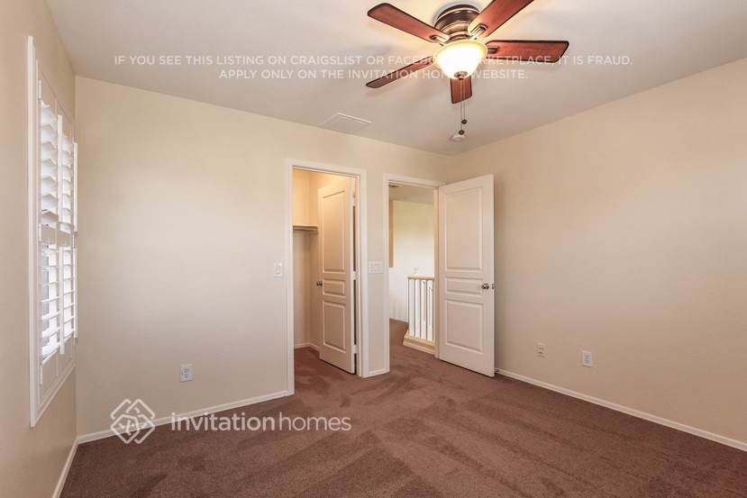 Building Photo - 15125 W Aster Dr