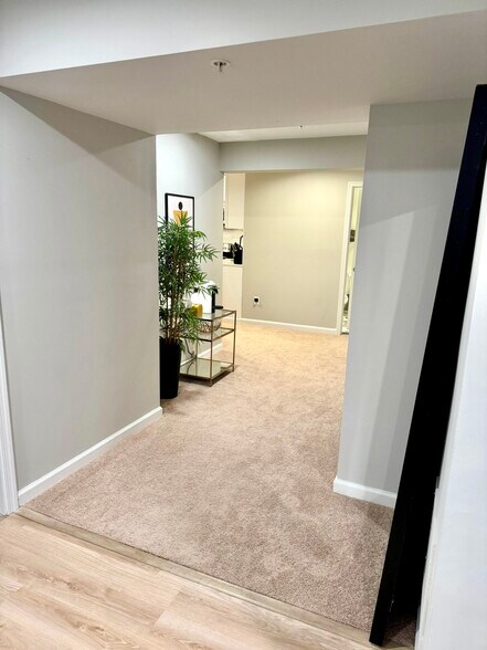 Building Photo - 1506 Mississippi Ave SE